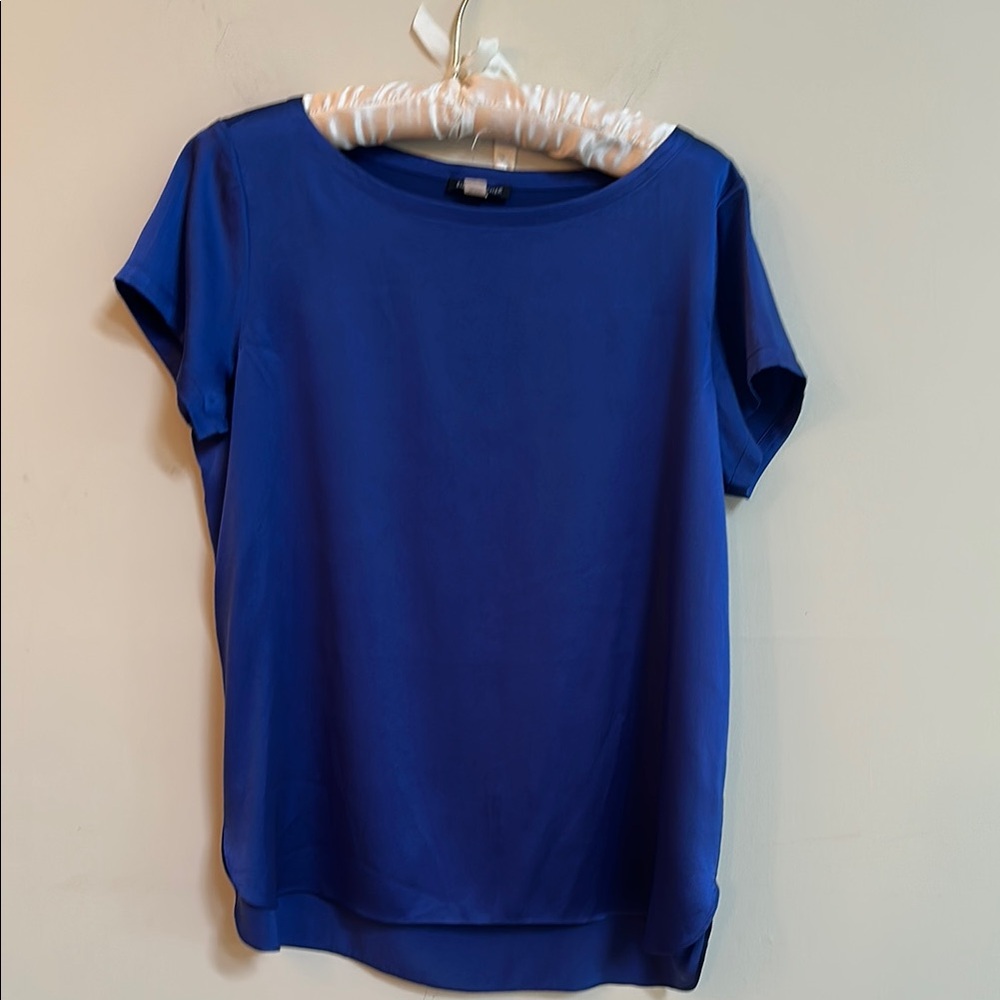 Eileen Fisher Satin Silk Blouse – Vibrant Royal Blue  Size Small  High-Low Hem
